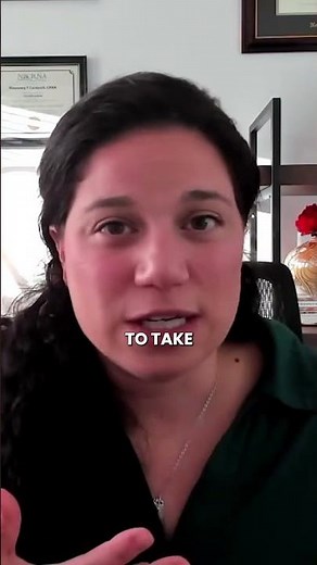 ​​CoQ10 Choices | Ubiquinol vs Ubiquinone Explained Clearly #wellness