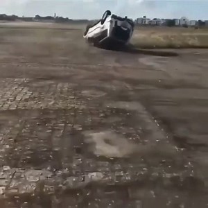 Perfect execution of the J-Turn. | Ultimate9