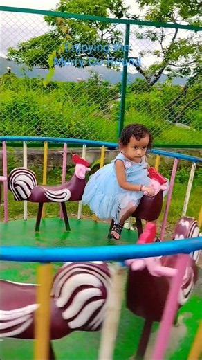 🎠💙Enjoying the Merry-Go-Round #cutebaby #park #shorsfeed #trending #shorts #viralvideo