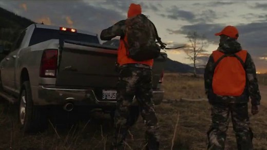 Cabela's Black Friday Door Buster Sale TV Spot, 'Outdoor Moments'