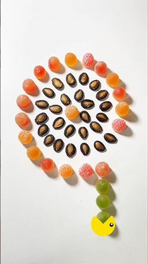 Candy Pac-Man Swirl! Creative Stop Motion with Sweets & Seeds 🎥🌀 #GreedyPacman #CandyArt