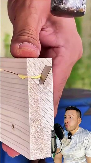 The hidden razor trick carpenters use to fix cracks