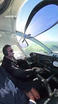 Cockpit View Landing at Sherburn Airfield 🛬 #shorts #viral #fyp #pilotlife
