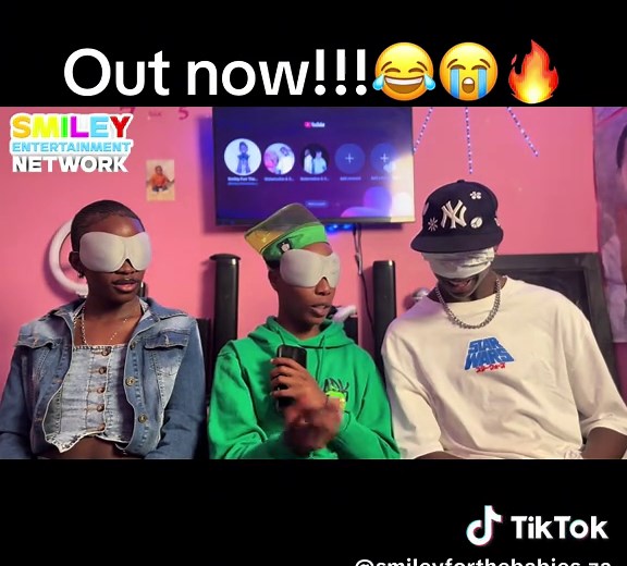 Smiley Fun for the Babies: Ice Pops and Water Play