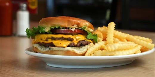 Plan b Restaurant set to close 2 locations in CT