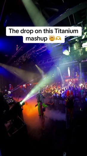 Who wants to hear the full version of this mashup?? Titanium x Angels (Jay Thomas Mashup) - David Guetta, Sia x Armin Van Buuren #dancemusic #trance #edm #dj #mashup