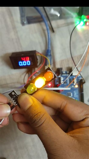 Traffic light Testing #project #arduino #arduinoproject #shorts