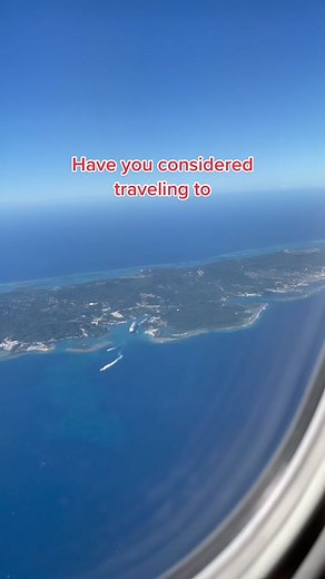 Grab my Honduras Travel Guide Today! #thetraveltaurus #travelhonduras #hondurastravel #travelguide