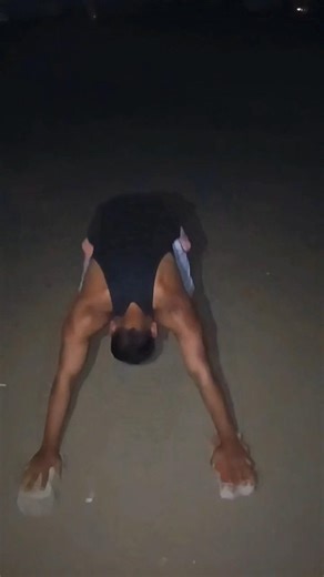 🔥 Real Pahlwan Dand 💪 Desi Boy Strength #motivation #naturalbodybilding #desihomegym #shorts