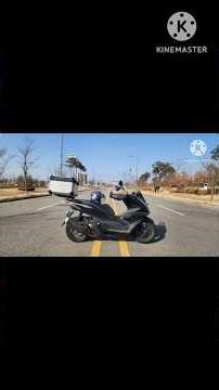 Kkarihanjaduck's 🇯🇵 Honda PCX125 Scooter Introduction Video [1] #Honda #honda #pcx125 #scooter #m...