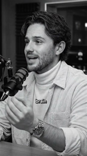 What Weed Actually Does To Your Brain🧠
