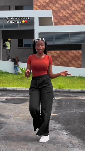 Rate Your Battery with this Nigerian Dance Challenge
