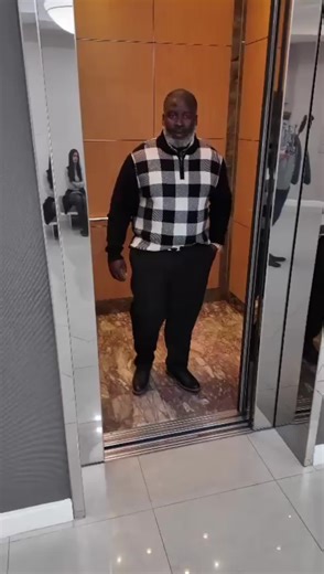 If you're a passenger in someone's vehicle or transit bus and said vehicle was involved in an accident...YOU ARE ENTITLED to compensation for that accident. Contact me to find out more. Dwayne #caraccident #slipandfall #rideshare #injured #1800nofault