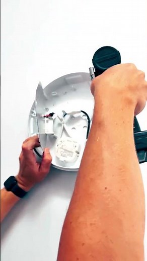 How to replace an old lamp with new LED lamps. #electrical #diy #electrical