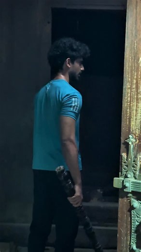 𝑺𝒕𝒐𝒓𝒚𝒕𝒆𝒍𝒍𝒆𝒓 / 𝑪𝒐𝒏𝒕𝒆𝒏𝒕 / 𝑳𝒊𝒇𝒆𝒔𝒕𝒚𝒍𝒆 - 𝑵𝒊𝒌𝒉𝒂𝒊𝒆𝒍 𝑹𝒐𝒚 on Instagram: "Malayalam web series shooting BTS day 4, film set madness, actor life and pure behind-the-scenes fun 🎬😄 Rehearsals in full swing, script talks everywhere, lights getting fixed—and I’ve been promoted to official chai supplier ☕😂 Then comes the fun part… fake knife, fake rage, real acting—time to stab the villain who’s killed me too many times 😏🎭 This is cinema life for real. Like, comment & 