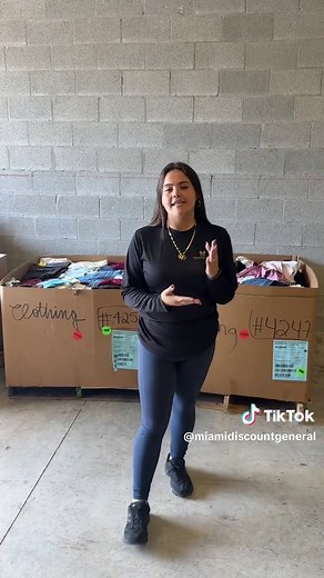 Affordable Mixed Clothing Pallets for Resellers