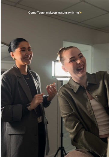 Makeup lessons 🤍 #makeup