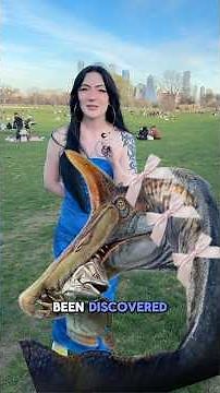 REAL paleontologist reacts to the new Spinosaurus! #spinosaurus #dinosaurs #jurassicworld