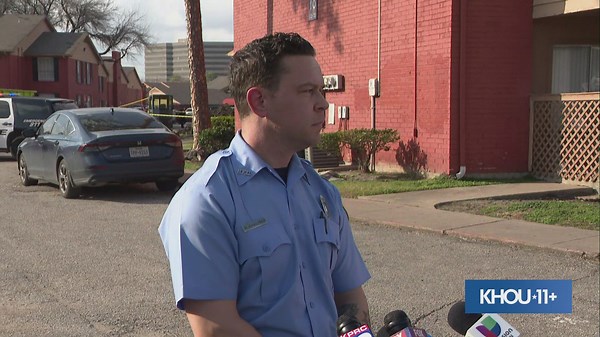 Worker dead after trench collapses along Bissonnet Street, HFD says