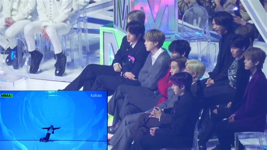 【2019mma】BTSreactionTXT into