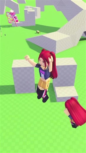 Mira & Mini Mira Kpop Demon Hunters Clone Golden...😂 #roblox #kpopdemonhunters #robloxshorts