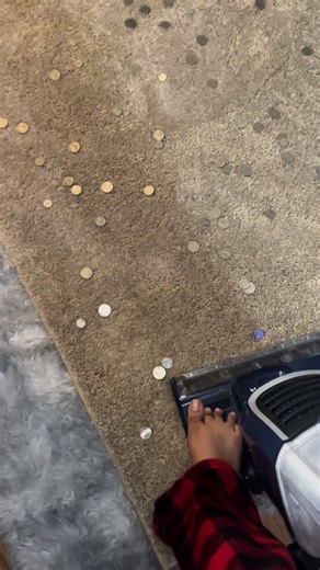 day 5- coins!!!! #coinvacuuming #vacspiritweek25 #naturaldirtmix #vactok #vacuuming