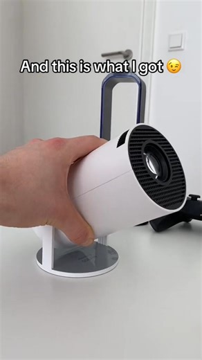 😍4K portable projector😎 📽️ Big Screen, Anywhere You Go 🧳 Perfect for Travel, Camping, or Backyard Nights 🎮 Stream Movies, Play Games, or Mirror Your Screen | 𝐂𝐨𝐦𝐦𝐞𝐦𝐨𝐫 𝐂𝐡𝐫𝐢𝐬𝐭𝐦𝐚𝐬 𝐒𝐚𝐥𝐞