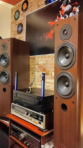 Onkyo receiver setup tips for guitarists 2026