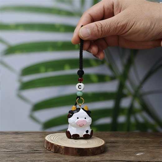Hand Carved Wooden Cow Keychain, Personalized Custom Letter A-Z Cow Charm - Etsy