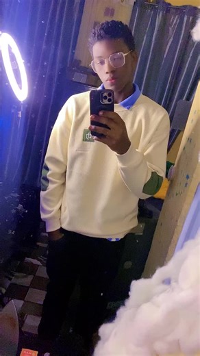 Cal lifestyle (@emily.dat.ug)’s videos with original sound - MERICA🦋🎀DIVAH🎤🇧🇪💜