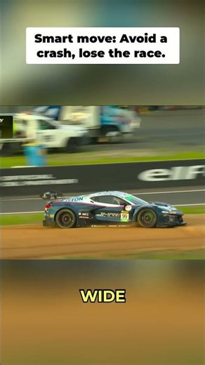 This Driver's Smart Decision Saved the Race 🚗 #motorsports #racing