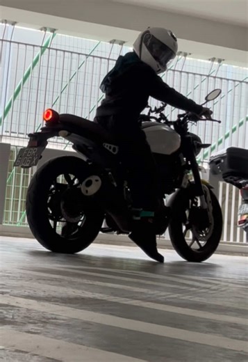 Lowering Bikes for Short Riders: A Practical Guide