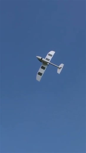 13 reactions | The HobbyZone Mini AeroScout is the perfect way to get started in the world of RC flying! it's easy to control, ultra-durable, and packed with fun whether you're soaring at the park or perfecting landings in the backyard ✈☀️ Learn more: https://bit.ly/2HcPR2n #HobbyZone #hobbyzoneminiaeroscout #miniaeroscout #rcplane #remotecontrolplane #rcflying #rchobby #beginnerplane #beginnerrcplane #firstrcplane | Modelflight | Facebook