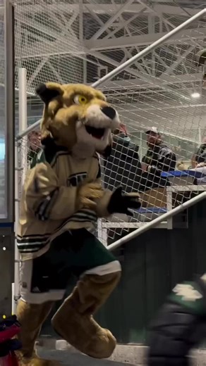 I don’t think this Rivalry is very Heated… 🤔 Bobcat Hockey defended the Frank against some team from NY Idek 🤷‍♂️