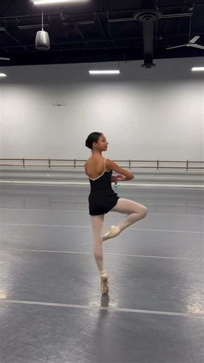☀️@MasterBalletAcademyAZ #ballet #ballerina #turns #tornado #pirouettes #talent #dream #viral