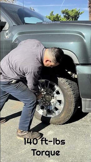 How to Properly Torque Lug Nuts on a GMC Sierra 2500 HD #automobile #tireguy #mechanic