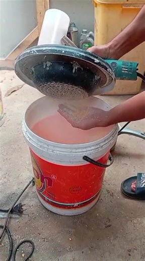 corn milling process with a grinder #shorts