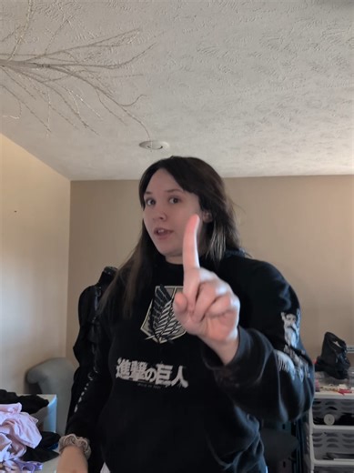 Understanding the Round Movements Dance Trend