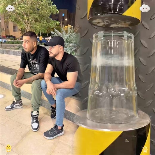 اغبى تنين بالعالم 🥹 رفيقك الفجعان 😂#تيك_توك #tiktok #محمد_موصللي #shorts #جيفارا_العلي #محمد_و_رام