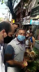 3.9K views · 99 reactions | Ordenamiento sobre Julia M. Cueto por nuevos yuyeros mayoristas, antes se quedaban hasta las 7 hs. para distribuir pero ahora ocupan la calle todo el día. ▪️Tarea en conjunto con la Municipalidad y Comerciantes.  Solicitamos una reubicación en plazas de los barrios como gestiona Asunción para evitar la extensión del mercado informal.  Enrique C. | Defensores de San Lorenzo | Facebook