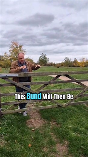 3.8K views · 23 reactions | Please pass the word around Whetstone. Flood defence work is expected to start on the Wright's Close Public Open Space on Monday 27th October 2025. Safety fencing to be erected, access gate to be relocated, pathway to be diverted, 750mm defensive bund to be built along the rear of Elliot Close, new trees to replace any that have to be removed. Keep safe whilst the work takes place. #Whetstone #flood Les Phillimore | Cllr Les Phillimore | Facebook