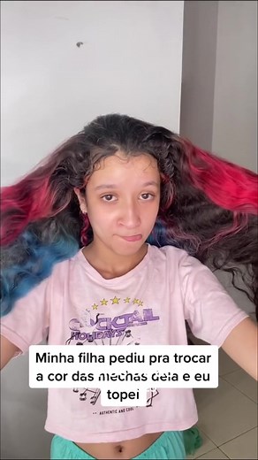 Mudando a Cor das Mechas Coloridas da Sophia