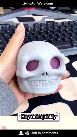 Spooky Skull-Bug Squish Toy, Halloween Stress-Relief Gadget