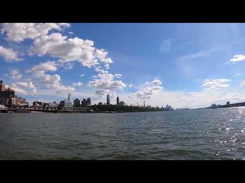 Cruise around New York City Hudson River Riverside Park1