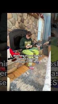 WATCHiNG JOSHUA open up his Gifts 😂 #holidayvibes #christmasgifts #justthebells10