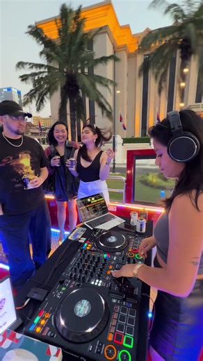 Explore Phnom Penh with Our City Tour Bus