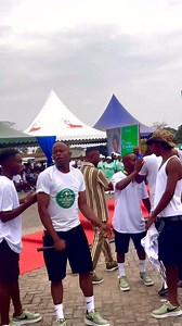 some Enemies of Progress go still open dem 4 lane teeth 🦷 say Fynface nor get Hit songs. Dem dea form forget di meaning of hit song because of bad heart 🫢 na beyen me some man get for get heart Attack coz ar nor start yate sef . STM 🔥 🤣🤩 Kaka…rasssssss 🫣😆 | Fynface