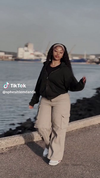 Teddy Swims 'Lose Control' Lyrics Video | Sphesihle Maduna & Cocomelon Videos