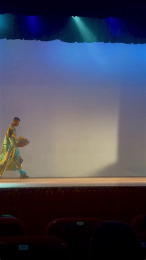 3rd Year Costume & Make Up Exam Done (Tie & Dye) Costume coloured by Sachin Chethiya (Me🙋‍♂) MUH Sachin Chethiya (Me🙋‍♂) Costume designed by Sachin Chethiya (Me🙋‍♂) costume concept - Brazilian African traditional dress 🇧🇷🇳🇪 University of the Visual & Performing Arts
