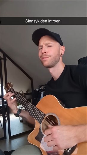 Andy McKee - Rylynn intro guitar cover